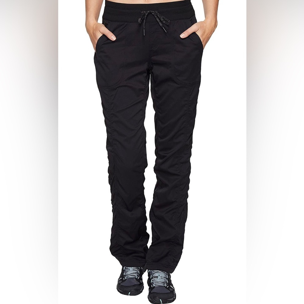 The North Face Women’s Aphrodite black light weight hiking pants Size Large